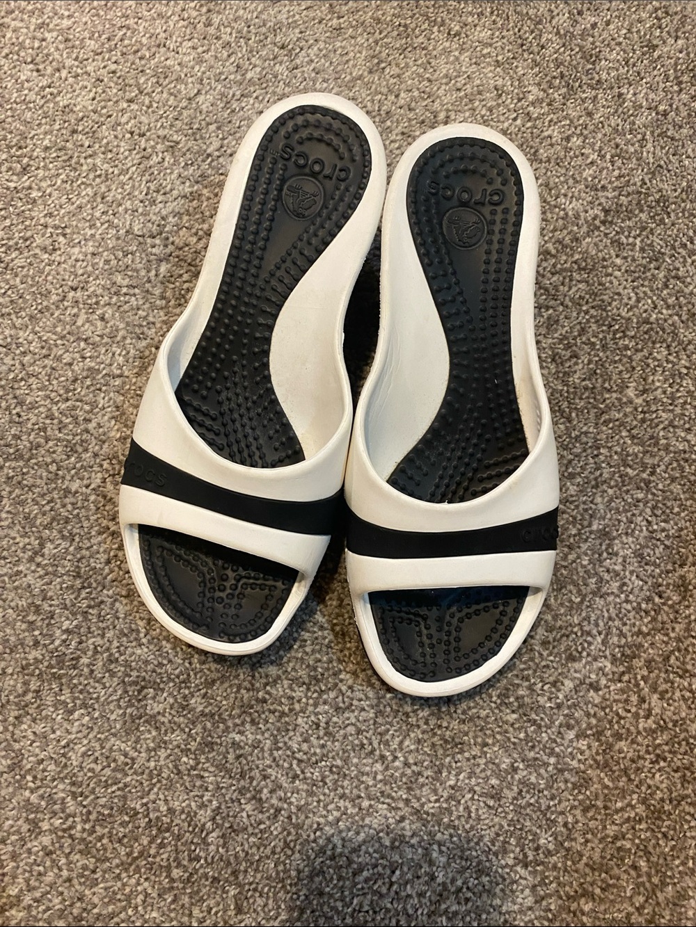 CROCS Women’s White and Black Slide Sandals size 9